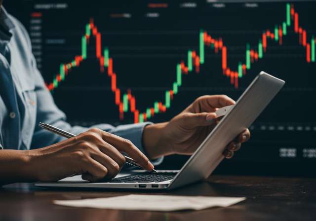 UTI Low Volatility Index Fund: A Smart Investor's Guide 1 Secure your retirement with the best pen img1 9