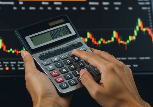 Demystifying Market Links: A Visual Guide to Investment Strategies 1 Unlock your stock market potential using img1 4