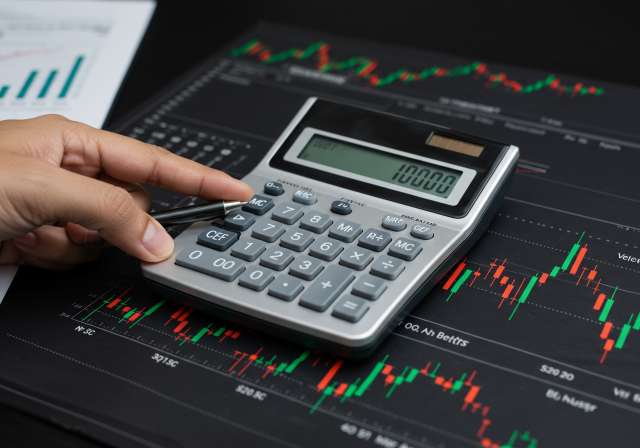 Top Renewable Energy Stocks for a Greener 2025 Portfolio 1 Unlock the power of fixed annuities in t img1 11